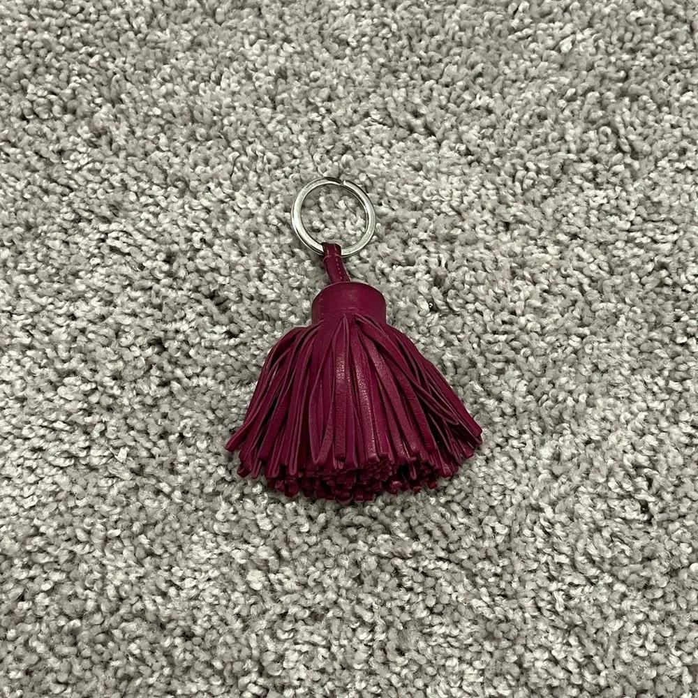 Hermes Elegant Burgundy Tassel Keychain - Picture 2 of 3